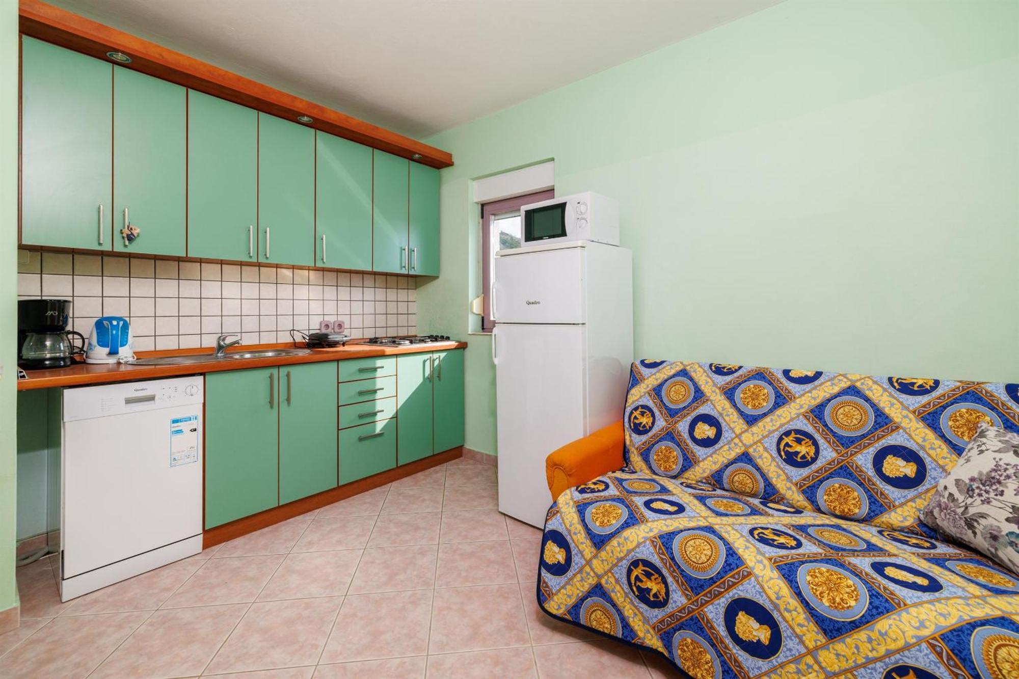 Apartments Djusi Dramalj Exterior photo